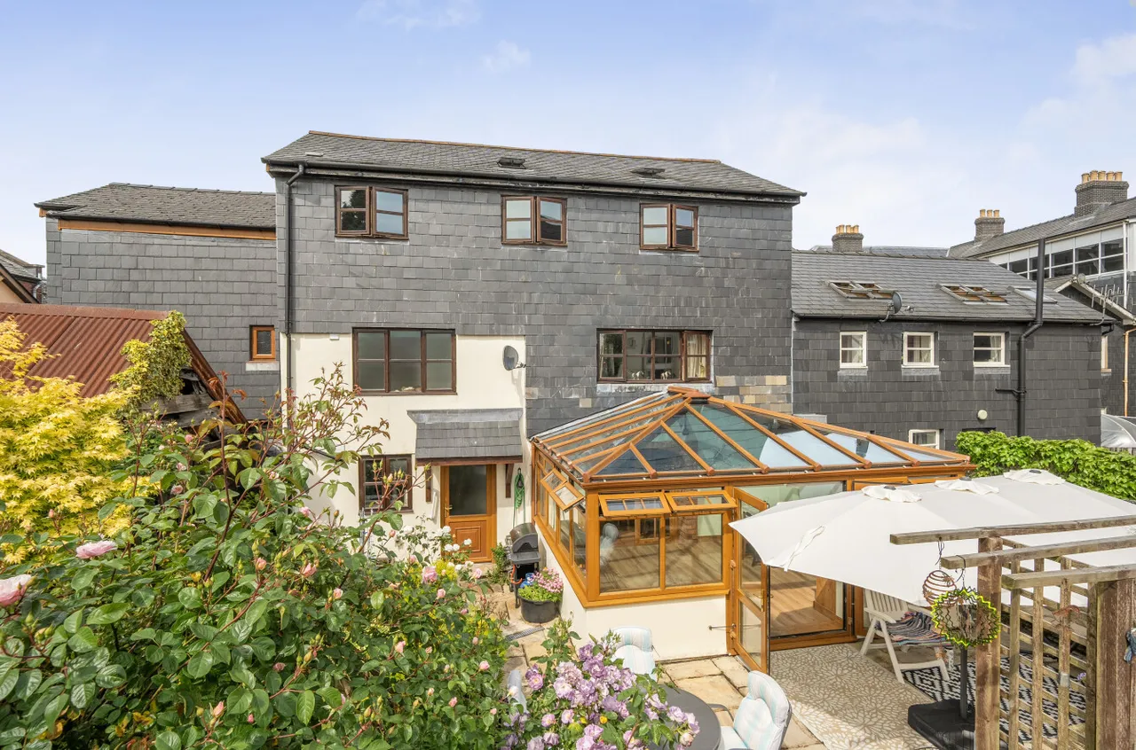 5 bed house for sale, Great Oak Street, Llanidloes