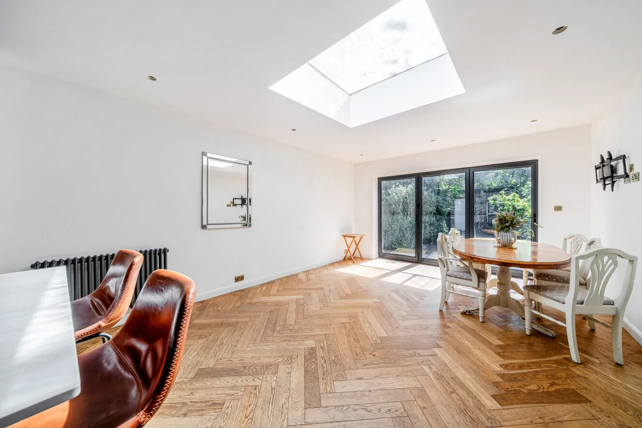 Fernlea Road, Mitcham, Surrey, CR4, photo 12