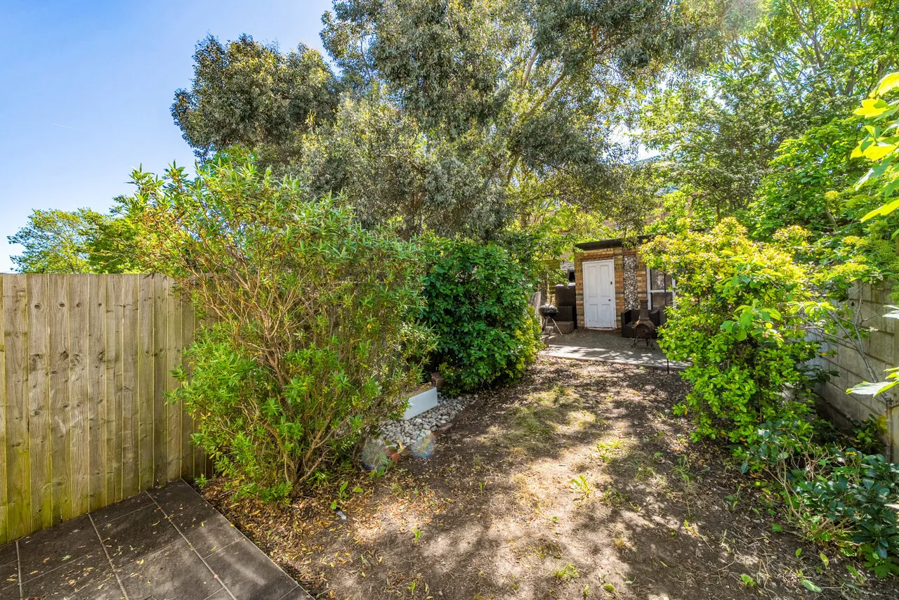 Fernlea Road, Mitcham, Surrey, CR4, photo 4