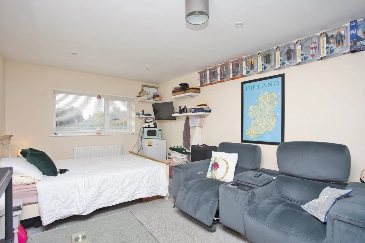 St. Martins Road, Folkestone, CT20, photo 8