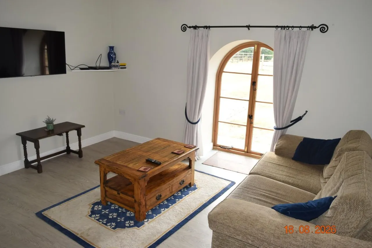 Southwick Road, Mark, TA9, photo 7