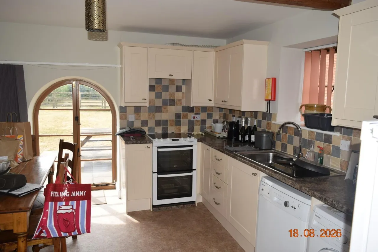 Southwick Road, Mark, TA9, photo 10