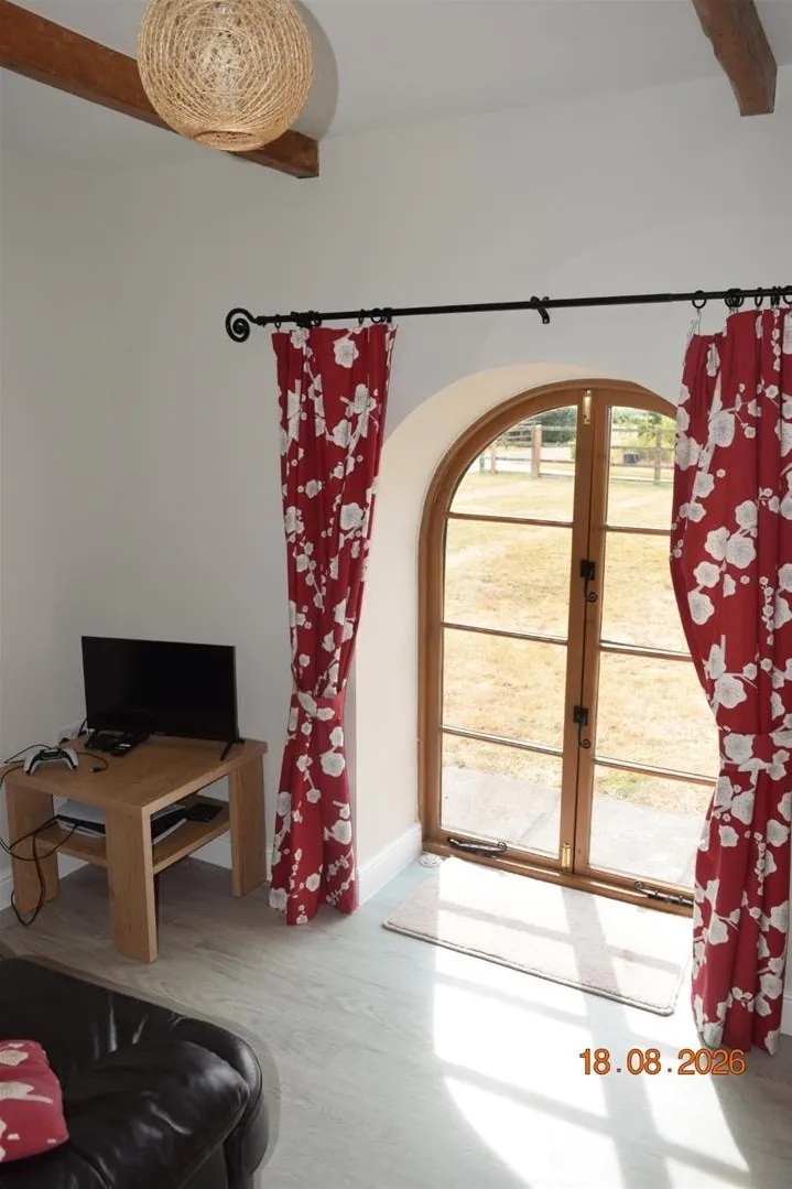 Southwick Road, Mark, TA9, photo 5