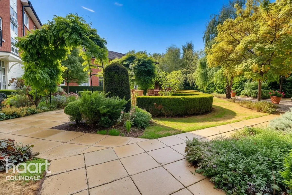 Langstone Way, NW7, photo 3