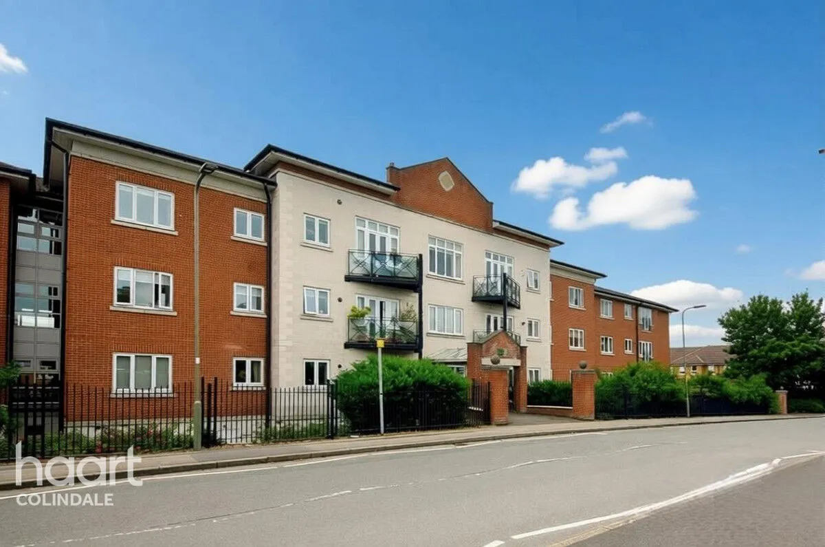 Langstone Way, NW7, photo 12