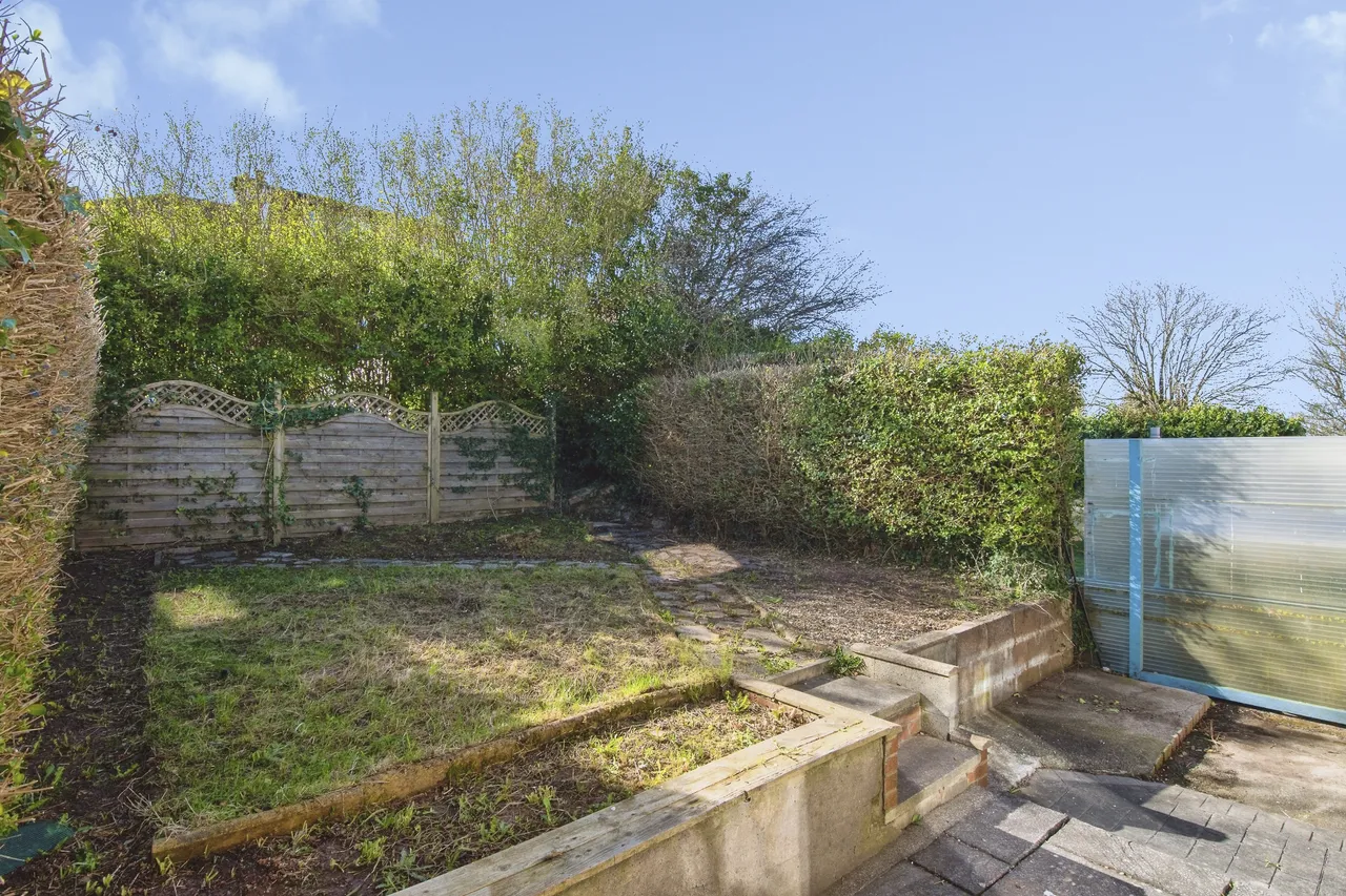 Meadowlands Avenue, Barrow-In-Furness, LA13, photo 13
