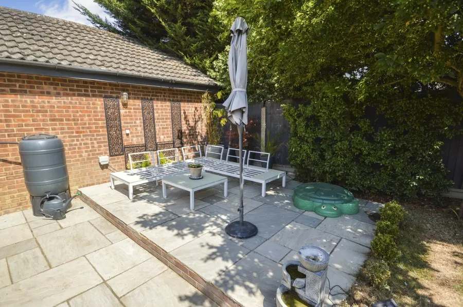 with 3 bedrooms in Takeley, Bishop's Stortford, CM22, photo 11