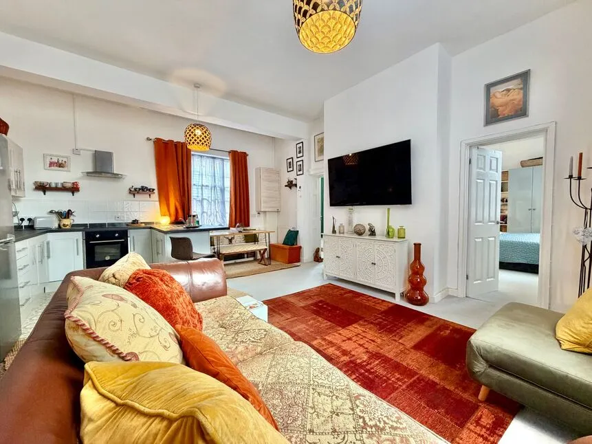 2 bed flat for sale — High Street, Evesham, Worcestershire, WR11