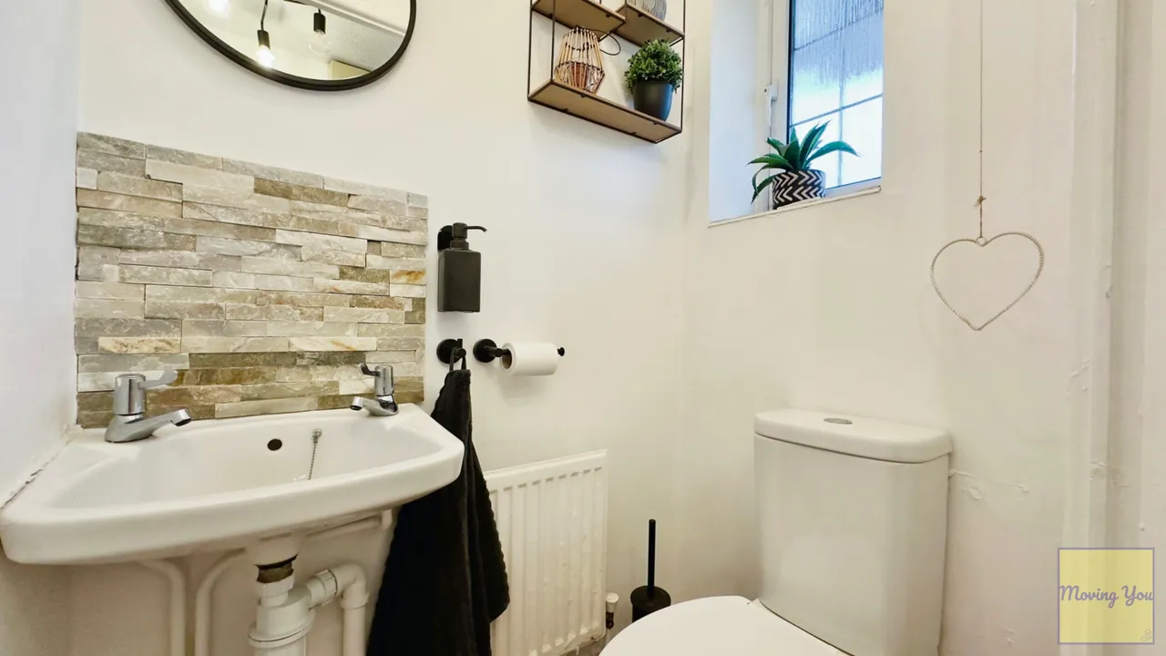Priory Court, Neath, photo 8
