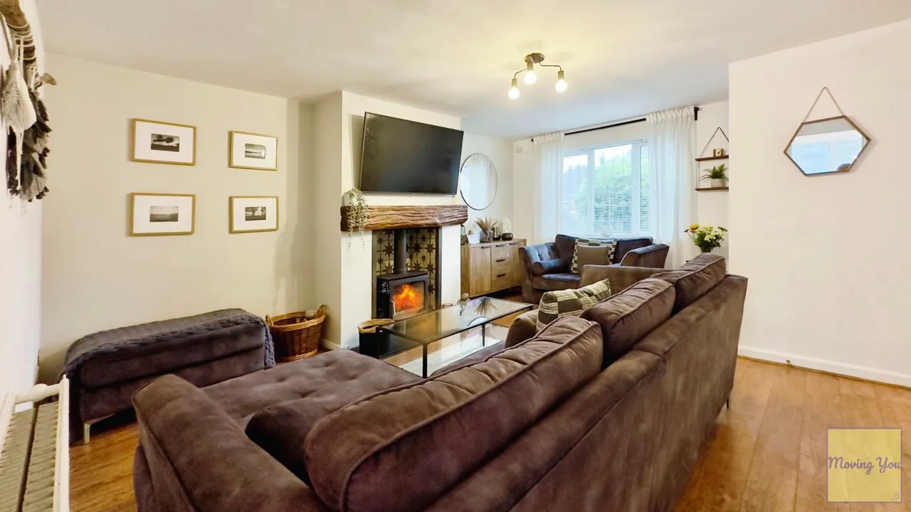 Priory Court, Neath, photo 3