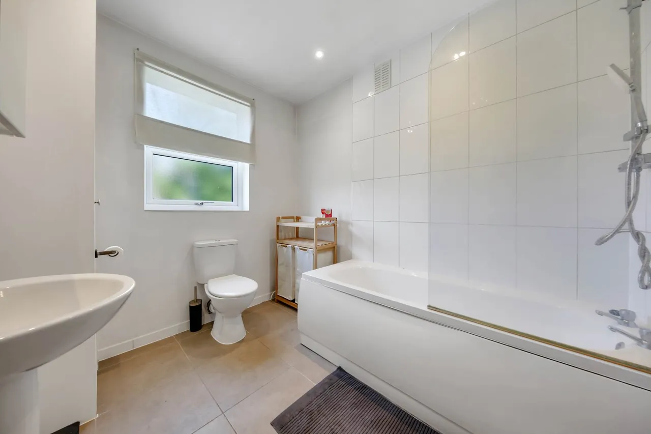 Brookscroft Road, Walthamstow, E17, photo 14