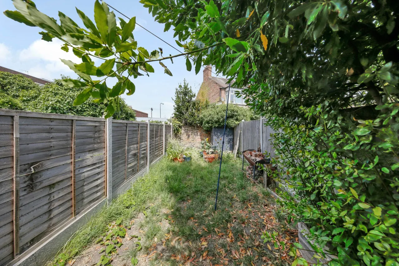 Brookscroft Road, Walthamstow, E17, photo 16