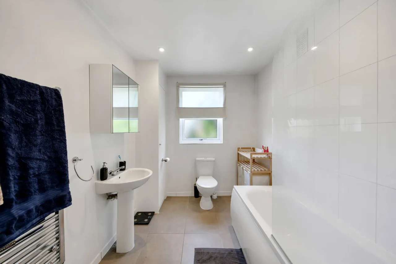 Brookscroft Road, Walthamstow, E17, photo 13