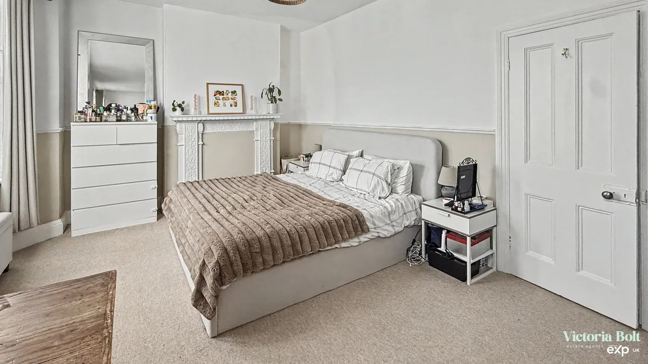 Moorland Avenue, Plympton, photo 9