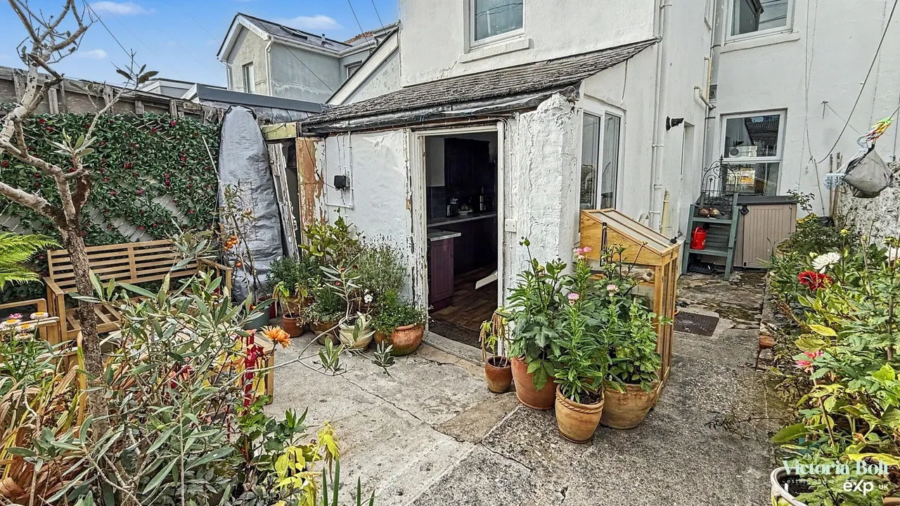 Moorland Avenue, Plympton, photo 17