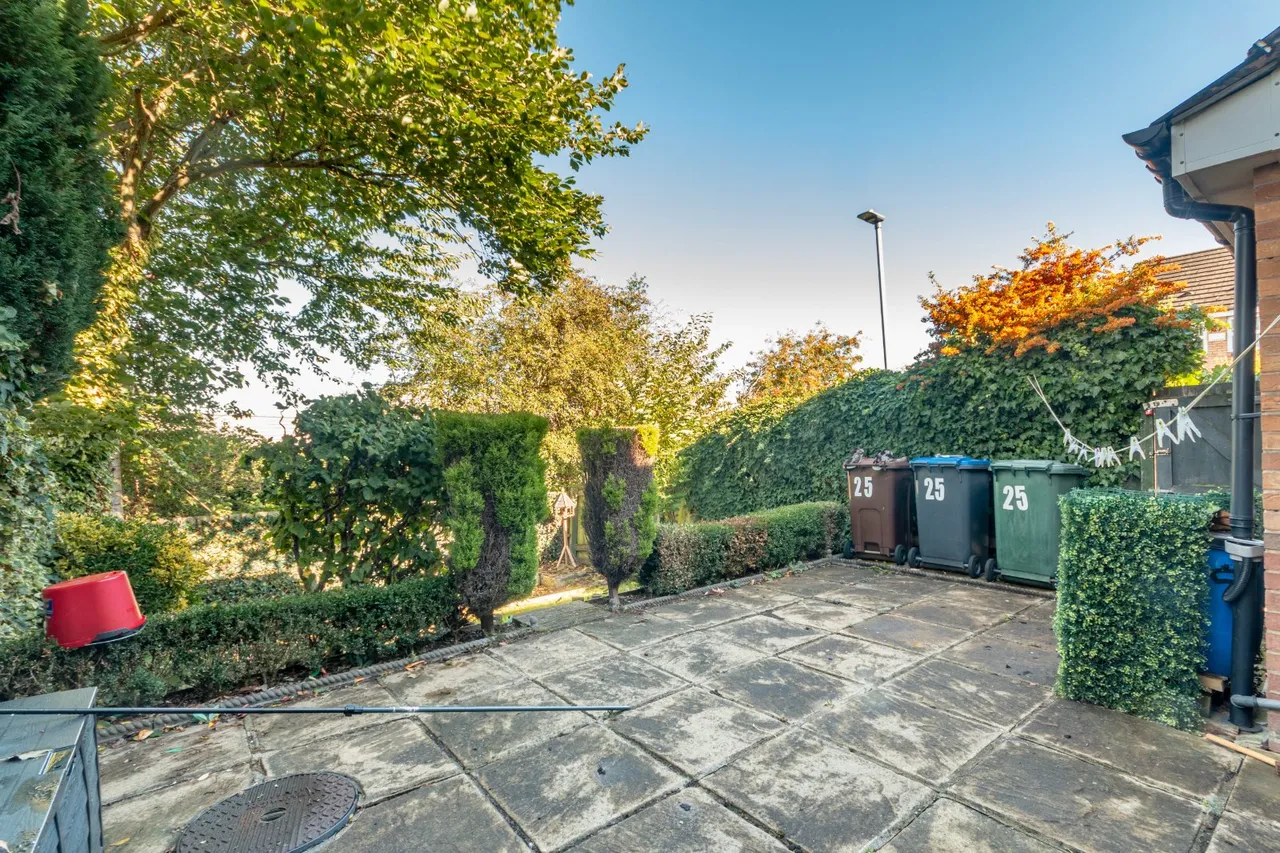 Stead Hill Way, Thackley, BD10, photo 10
