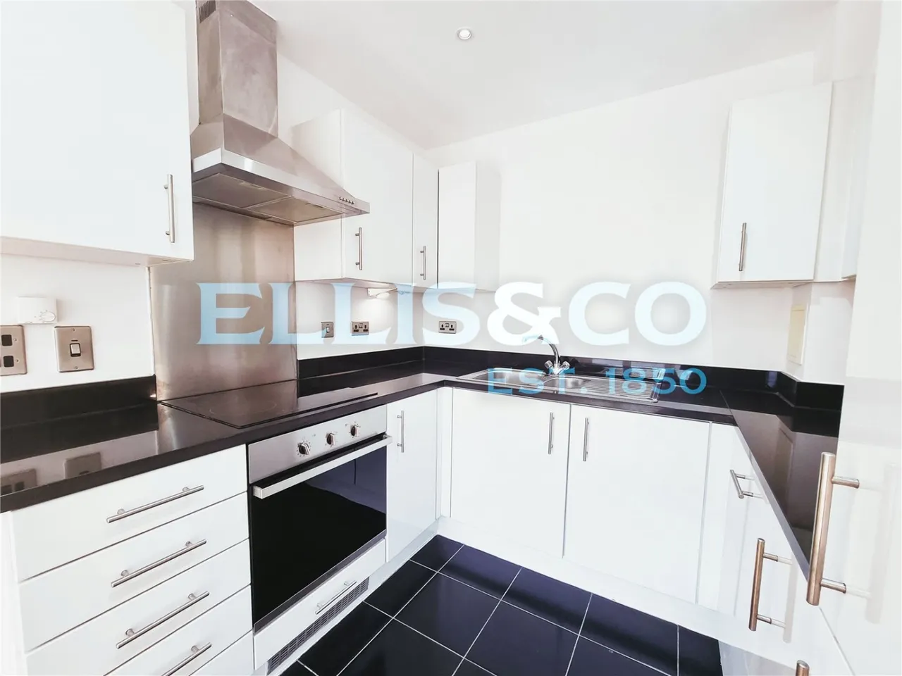 Pinner Road, Harrow, HA1, photo 4