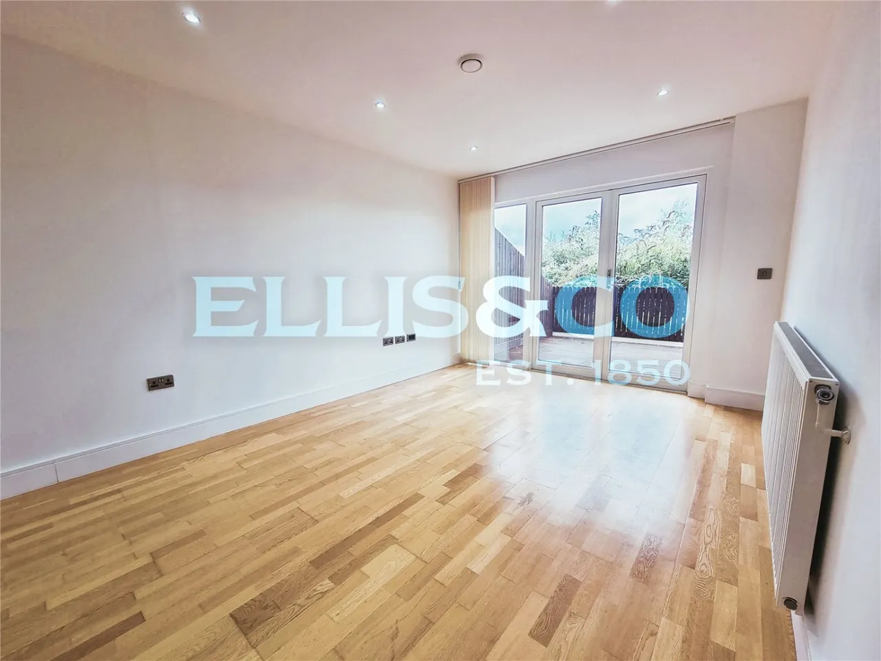 2 bed flat to rent, Pinner Road, Harrow, HA1