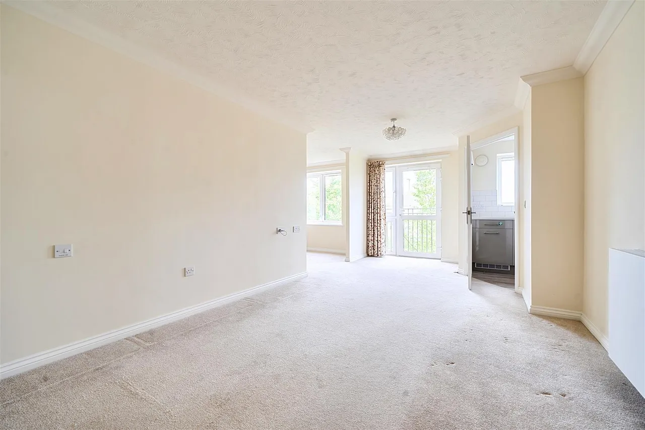 Stocks Lane, East Wittering, PO20, photo 4