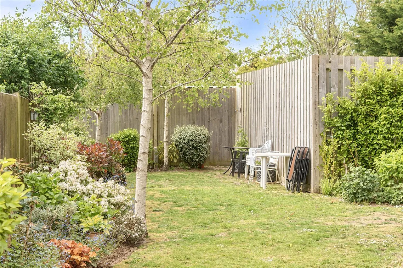 Stocks Lane, East Wittering, PO20, photo 18