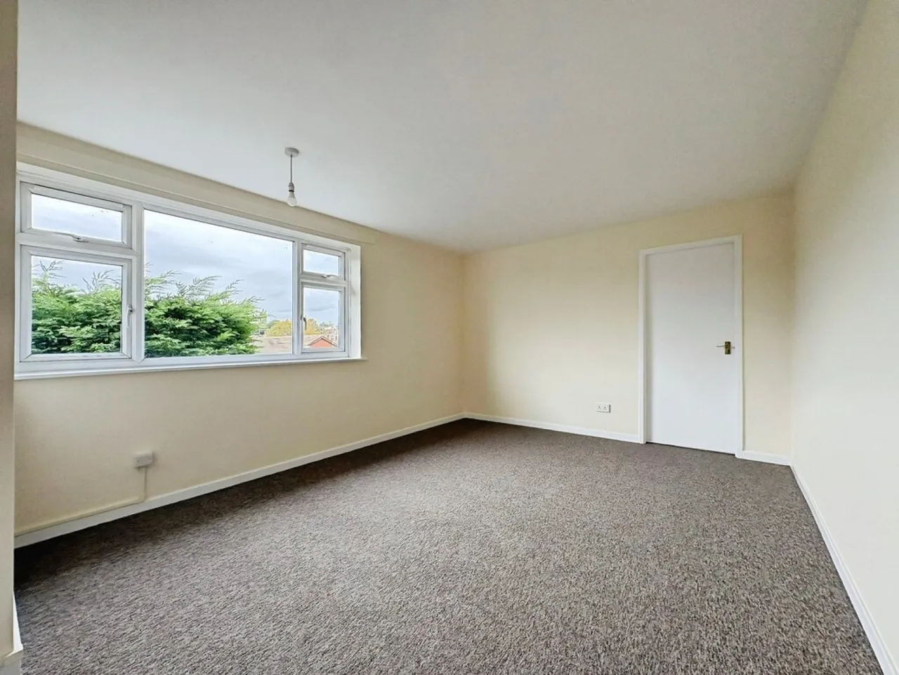 Brentnall Court, Chilwell, NG9, photo 5
