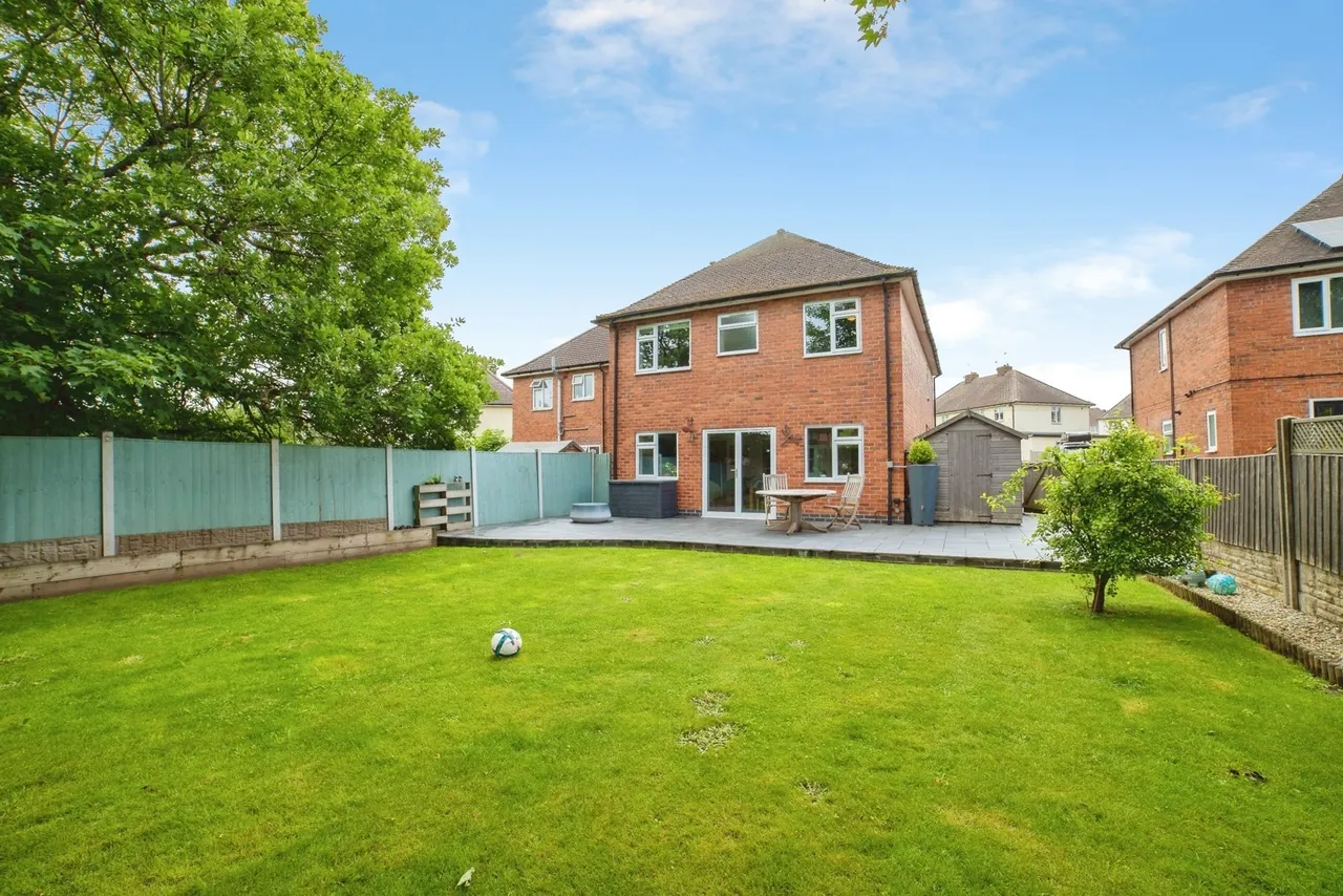 Talbot Crescent, Hasland, Chesterfield, Derbyshire, S41, photo 9