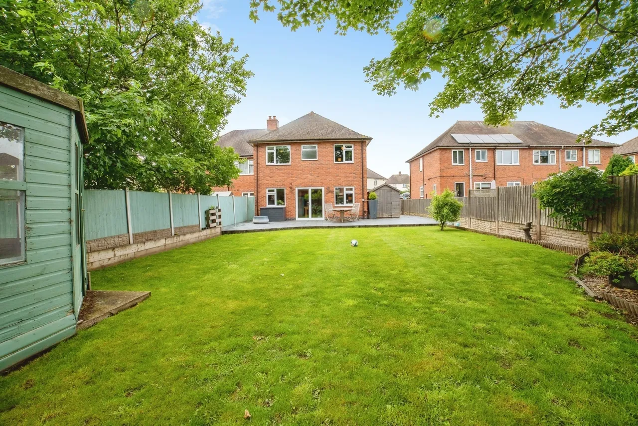 Talbot Crescent, Hasland, Chesterfield, Derbyshire, S41, photo 4