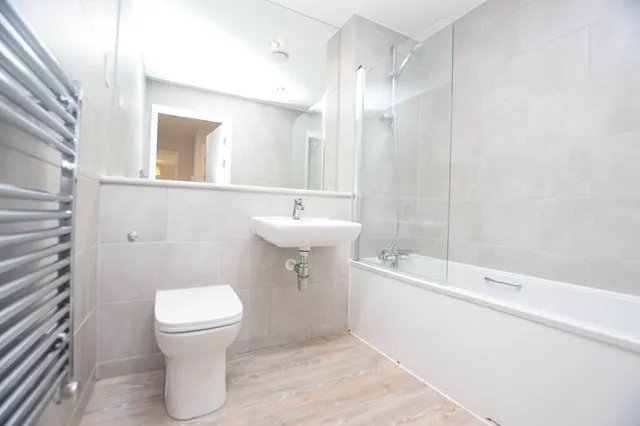 Burton, 25 Acorn Street, Sheffield, S3 8EY, photo 3