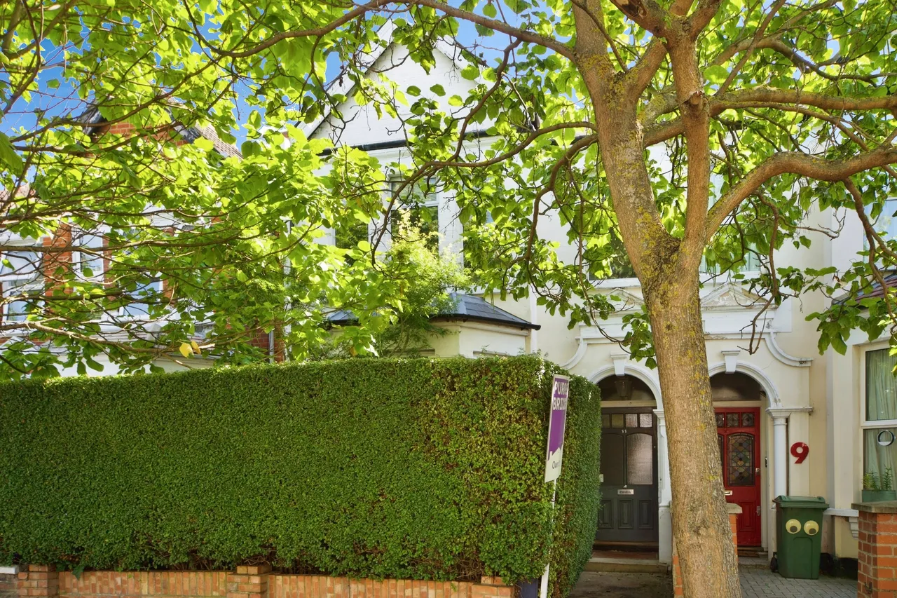 Chandos Road, London, NW2, photo 20