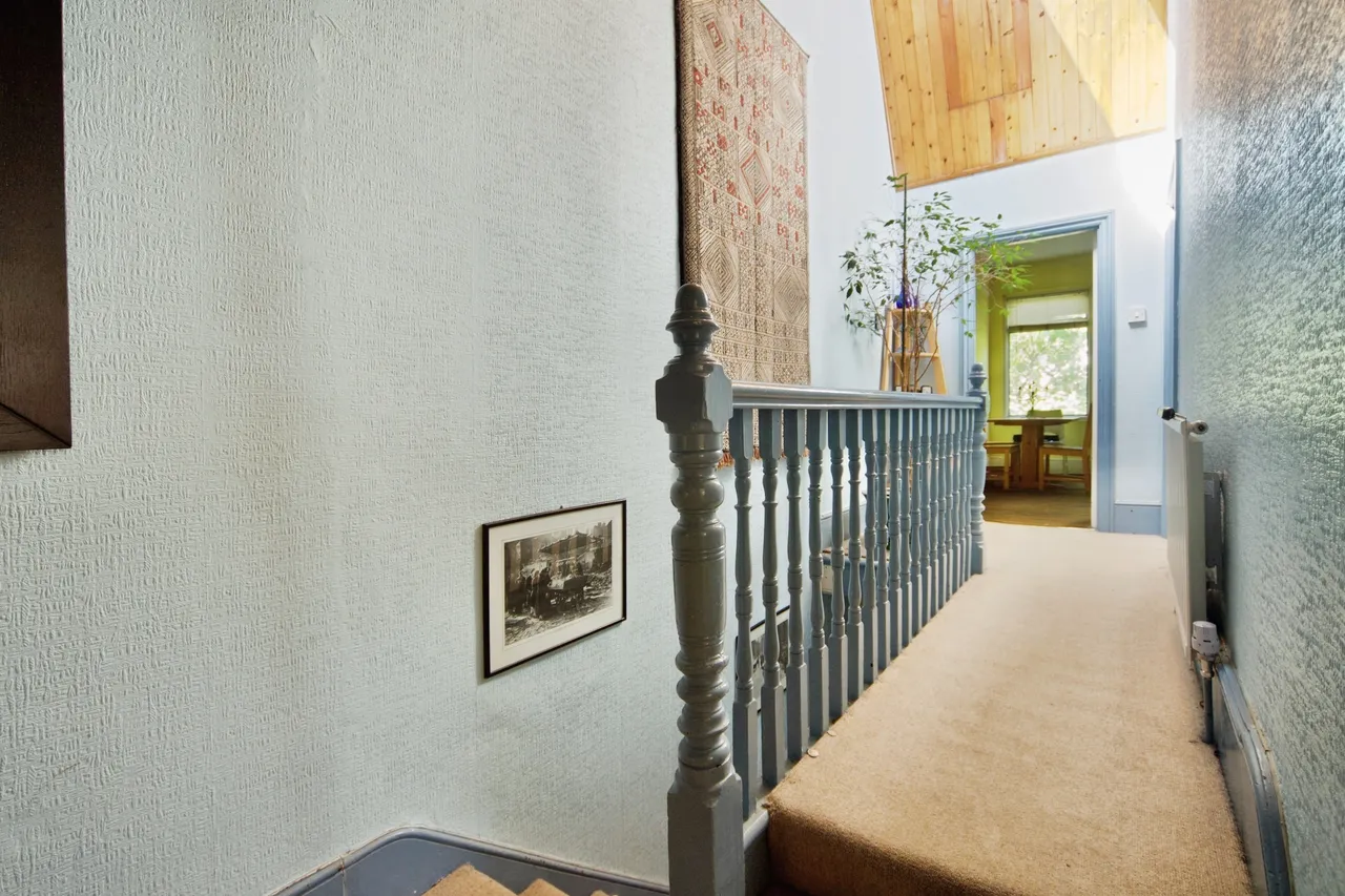Chandos Road, London, NW2, photo 18