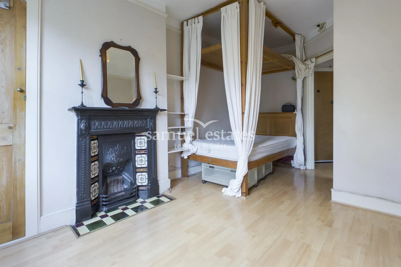 London, SW16 1NJ, photo 2