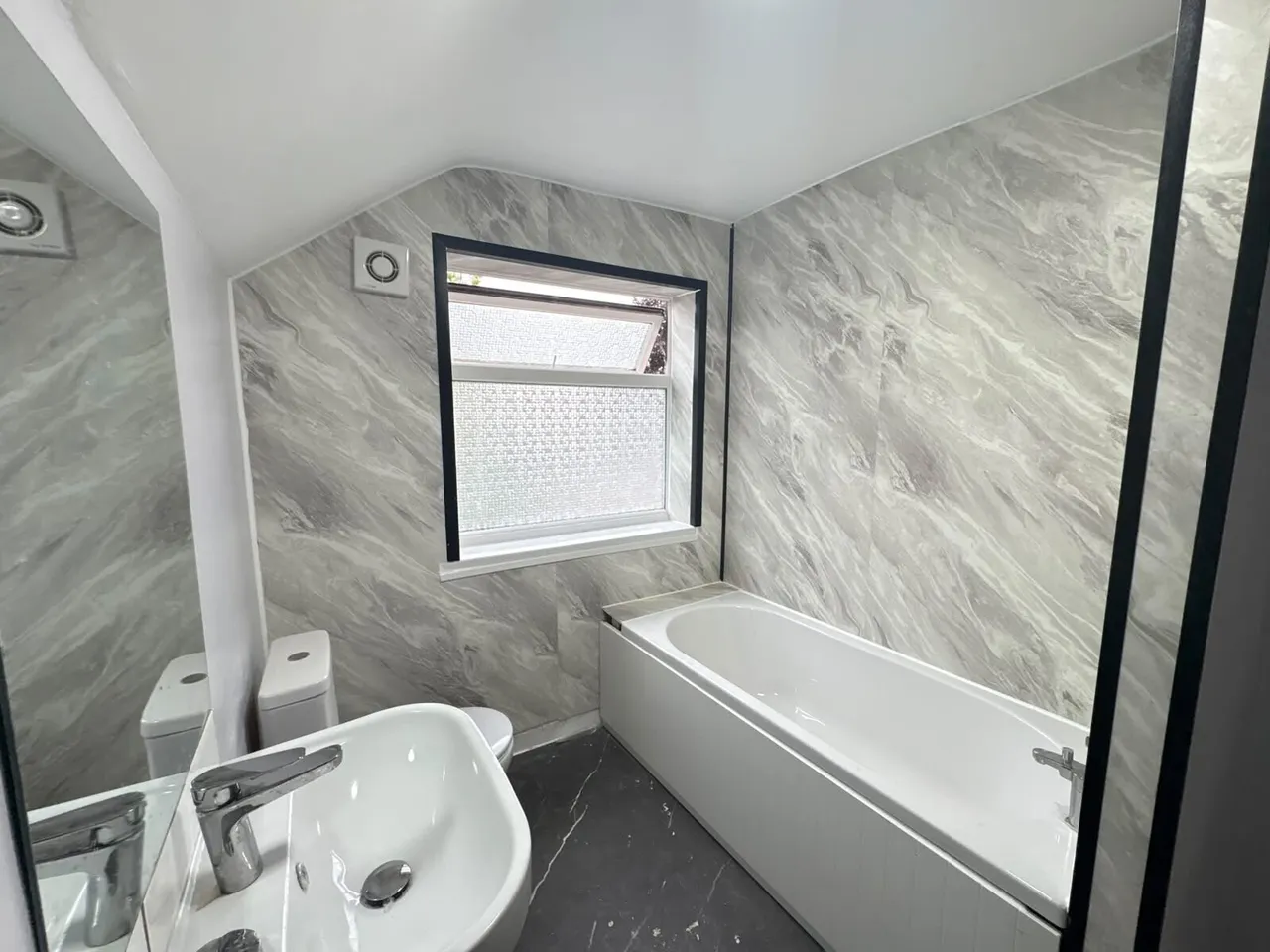 Vernon Road, Kirkby-in-Ashfield, NG17, photo 3