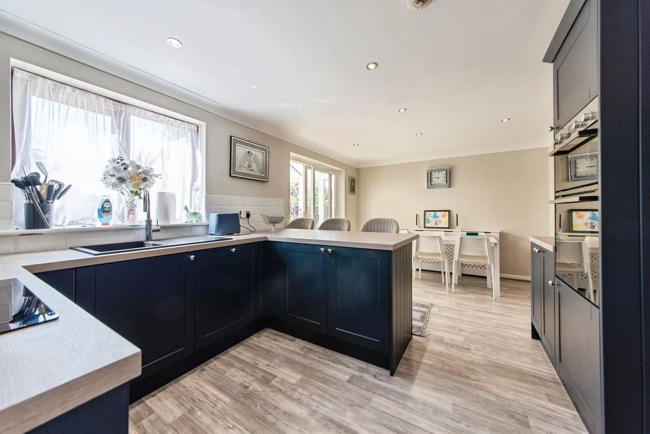 Mawford Close, Moulton Seas End, PE12, photo 4