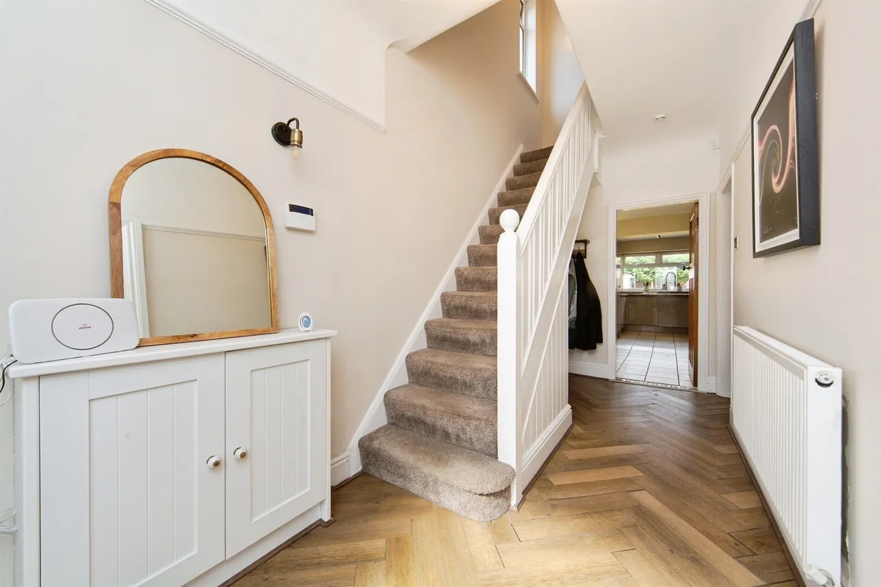 Windsor Drive, Whitby, CH65, photo 12