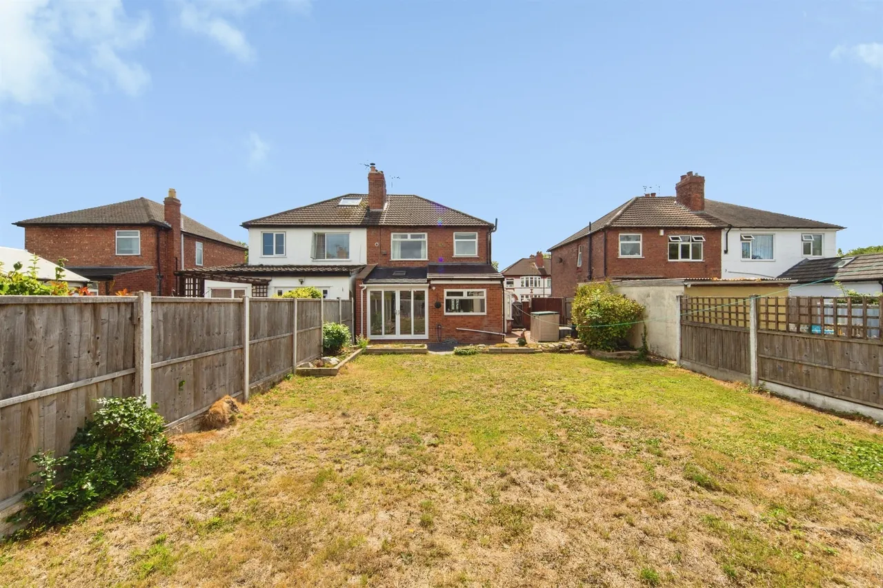 Windsor Drive, Whitby, CH65, photo 18