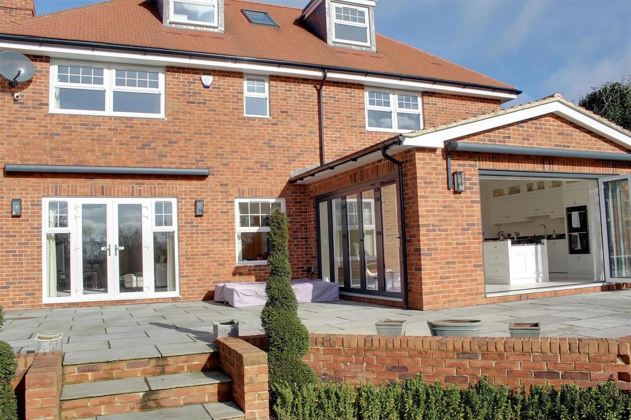 Vineyards Road, Northaw EN6 4PA, photo 35