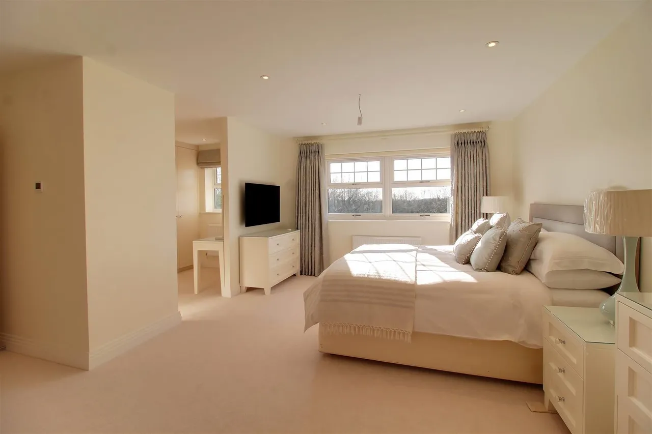 Vineyards Road, Northaw EN6 4PA, photo 20