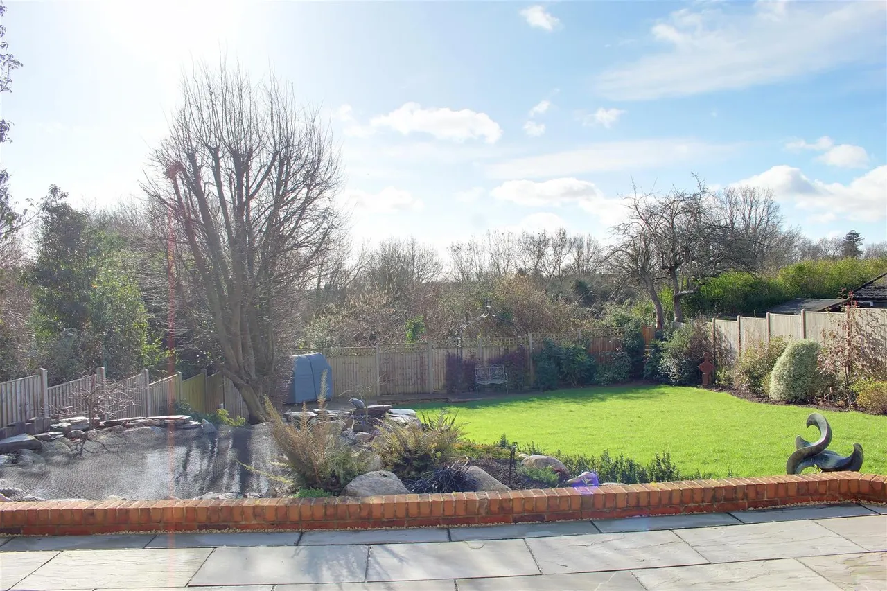 Vineyards Road, Northaw EN6 4PA, photo 29