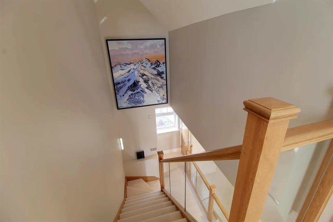 Vineyards Road, Northaw EN6 4PA, photo 26