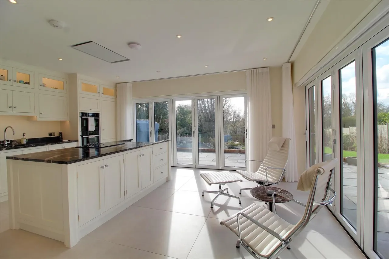 Vineyards Road, Northaw EN6 4PA, photo 2
