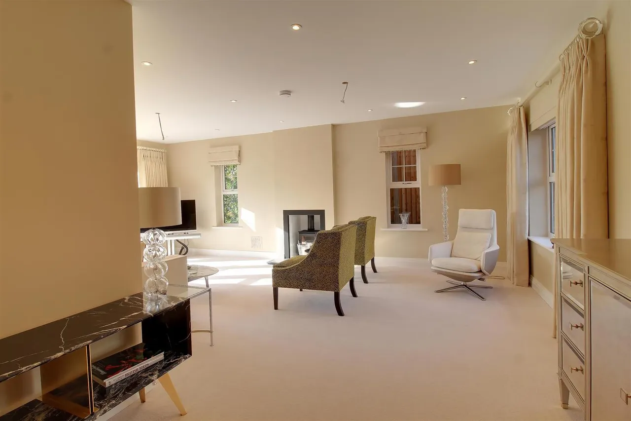 Vineyards Road, Northaw EN6 4PA, photo 14