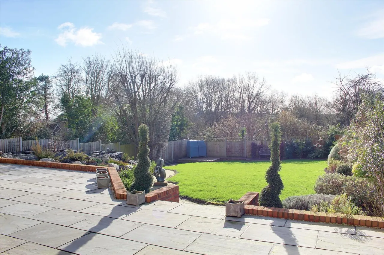 Vineyards Road, Northaw EN6 4PA, photo 4