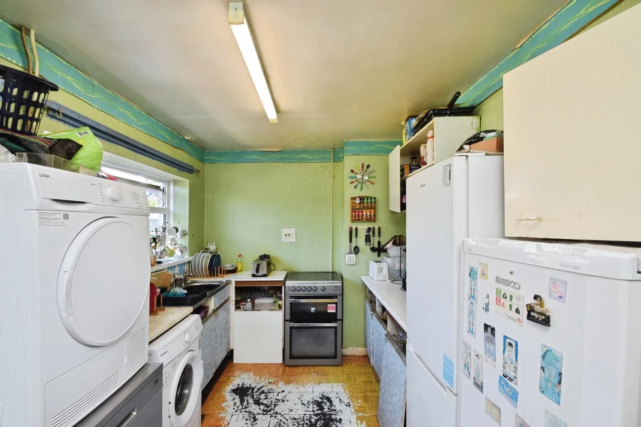 Birchgrove Road, Swansea, SA7, photo 4