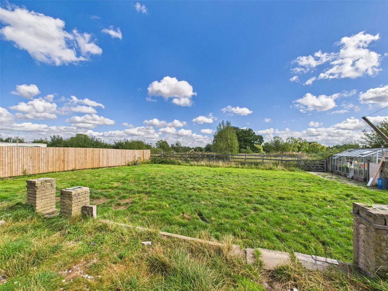 Ancoats Lane, Great Warford, Cheshire, WA16 7AT, photo 38