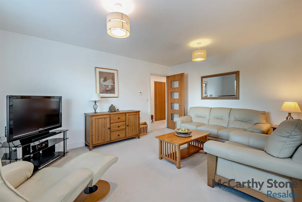 High Street, Cranbrook, TN17, photo 4