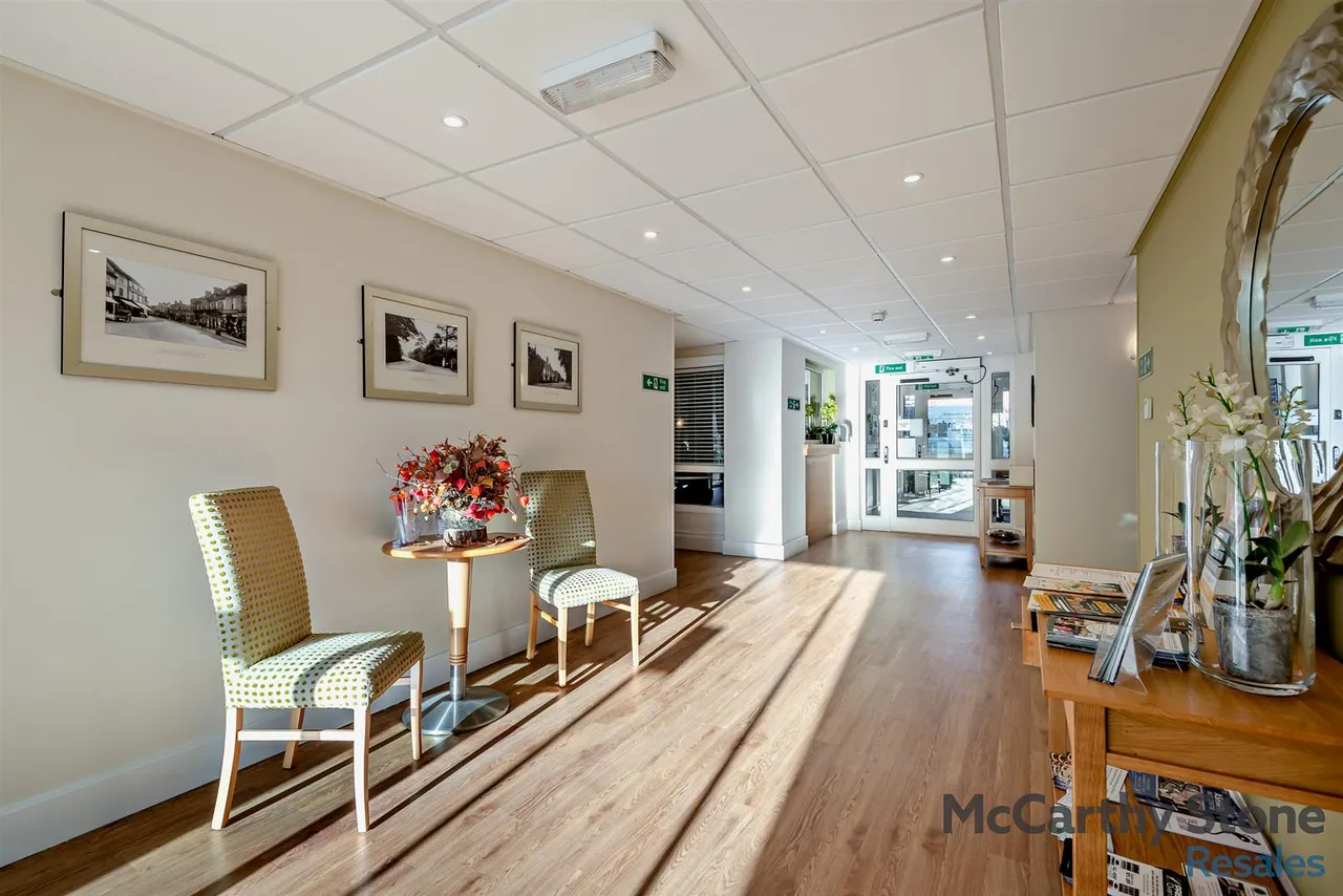 High Street, Cranbrook, TN17, photo 18
