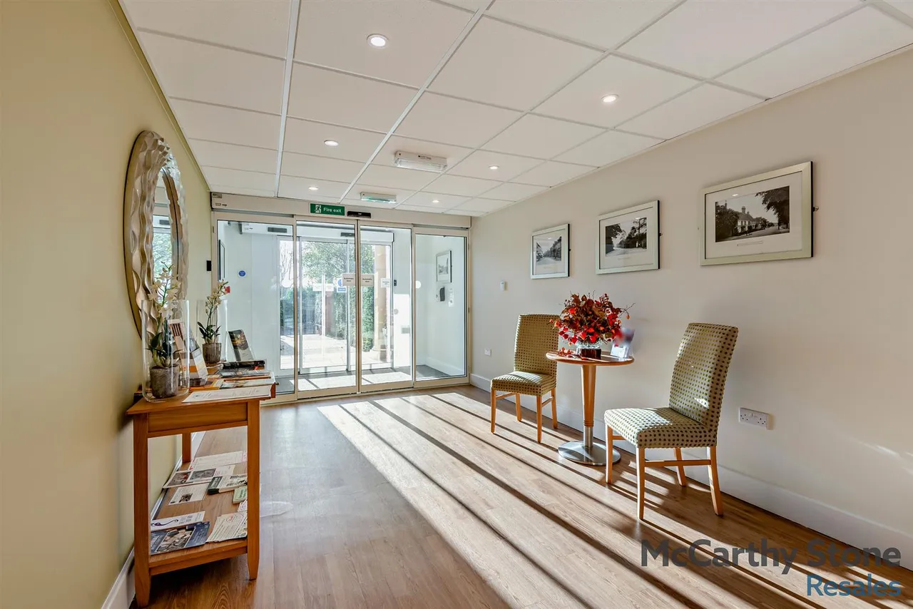 High Street, Cranbrook, TN17, photo 17