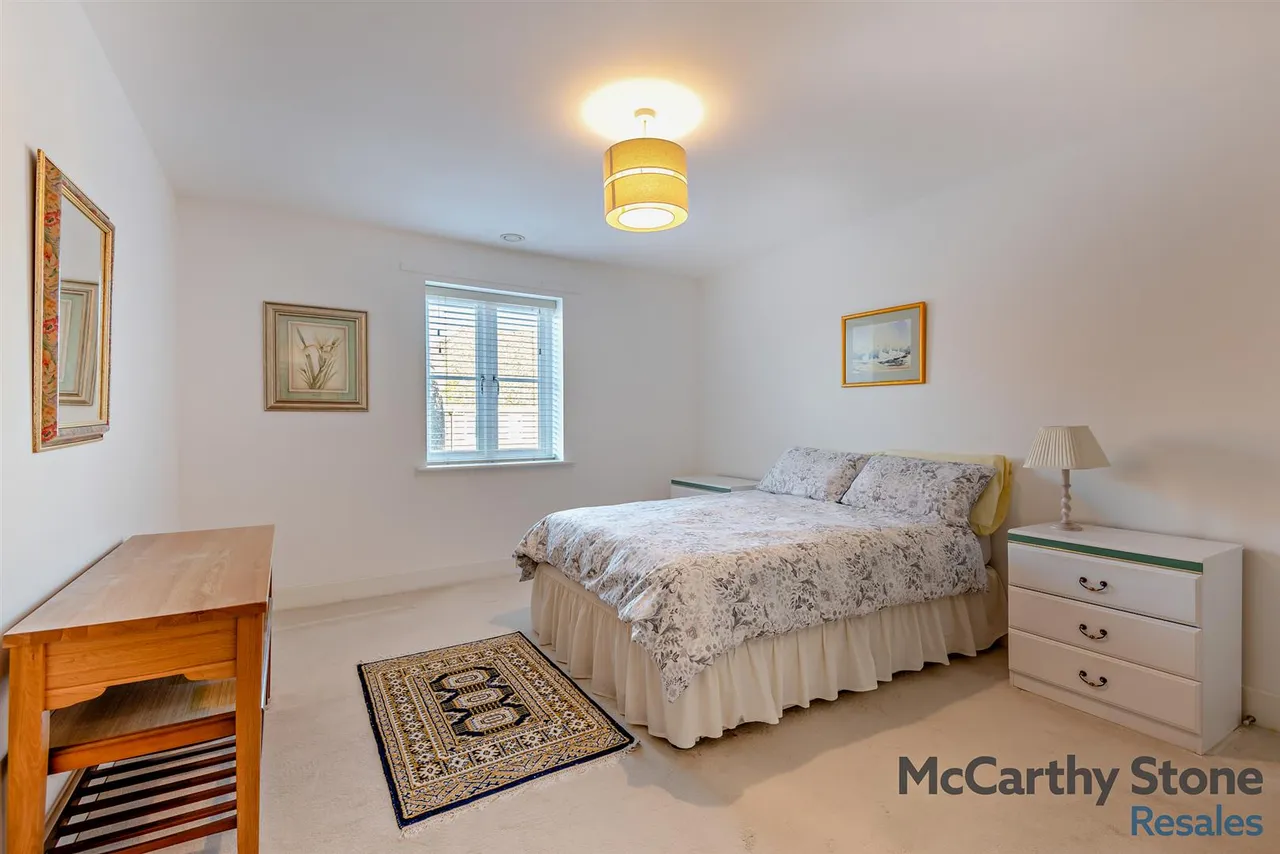 High Street, Cranbrook, TN17, photo 10