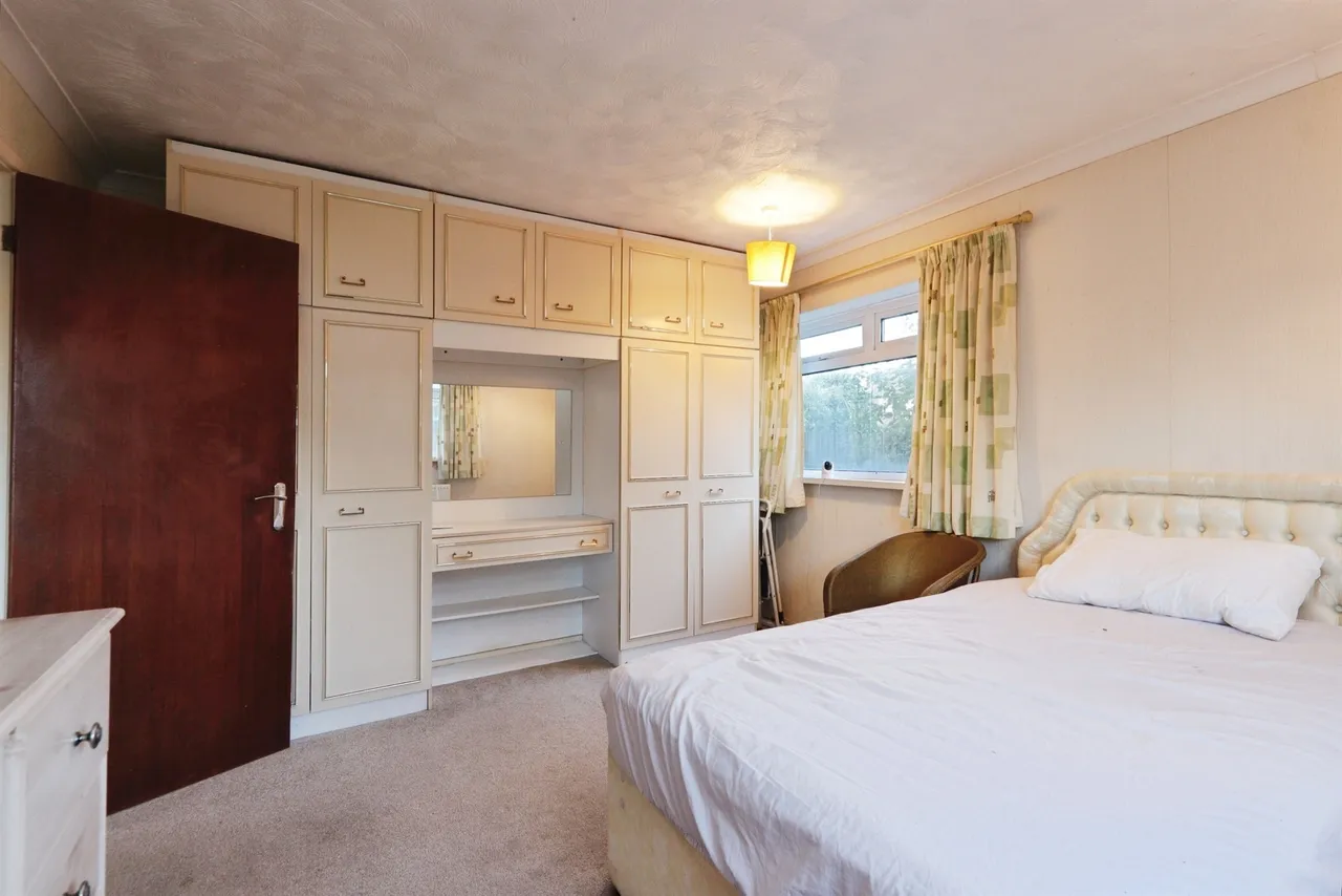Rosegarth Avenue, Aston, S26, photo 10