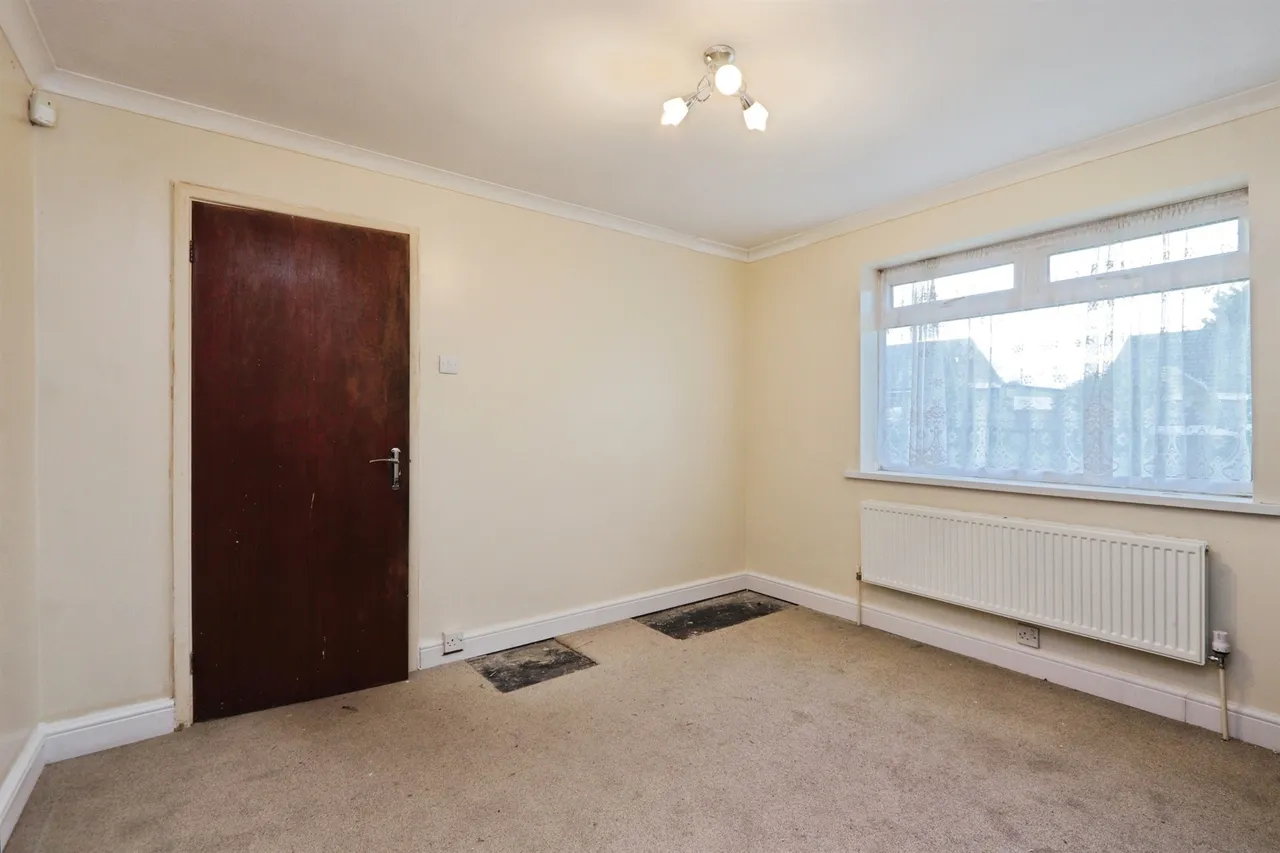 Rosegarth Avenue, Aston, S26, photo 13